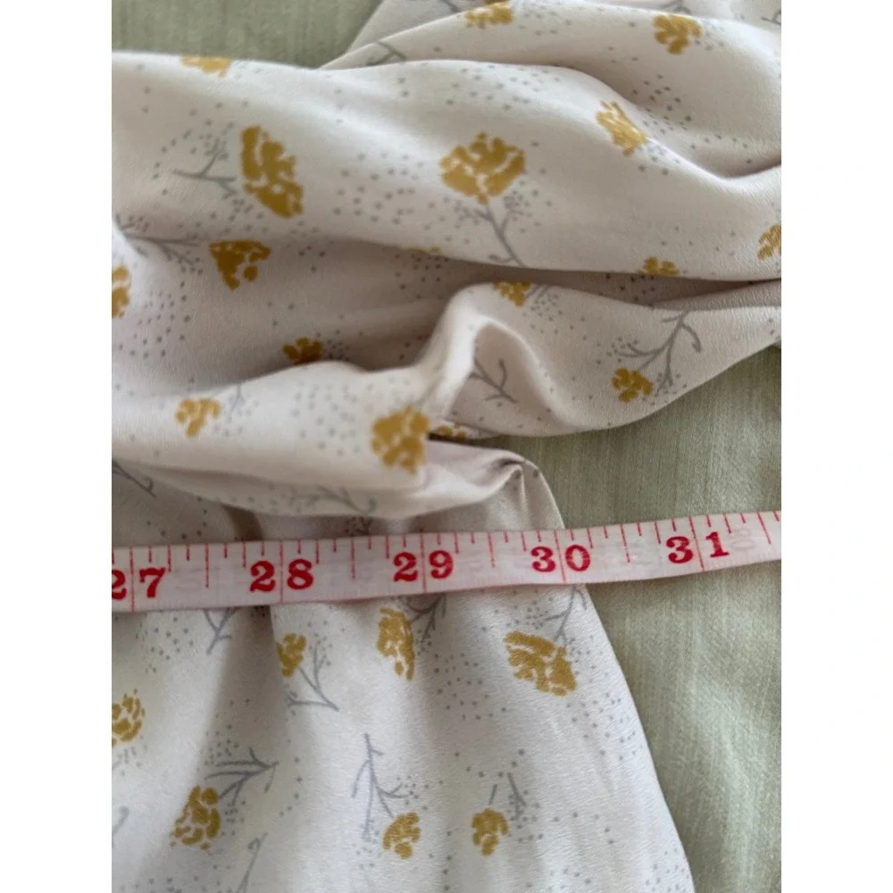 Free People Floral Print Button Front Blouse Top Beige Yellow Size L - Picture 8 of 9
